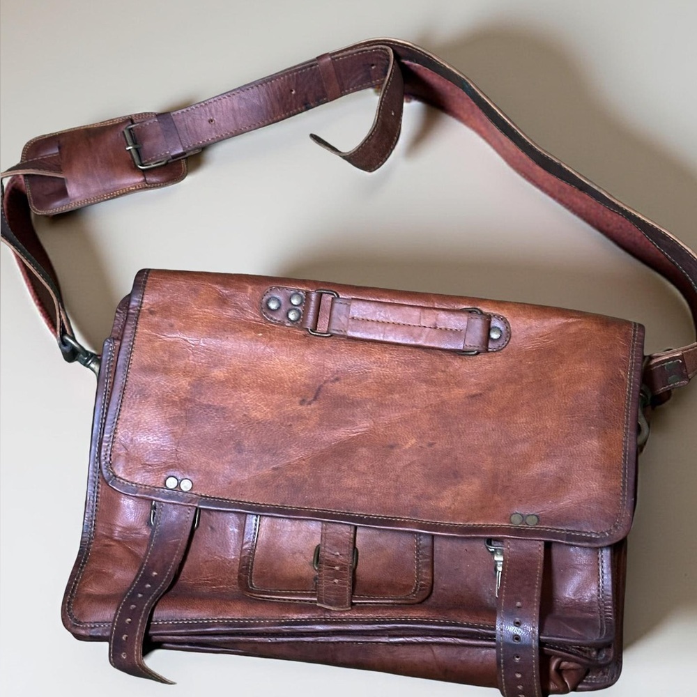 Komal's Passion Leather Bag